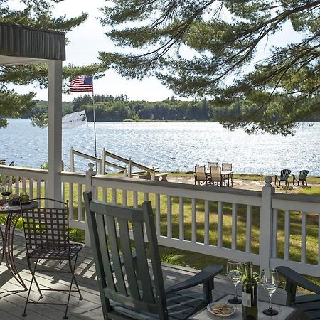 Wolf Cove Inn Poland 외부 사진