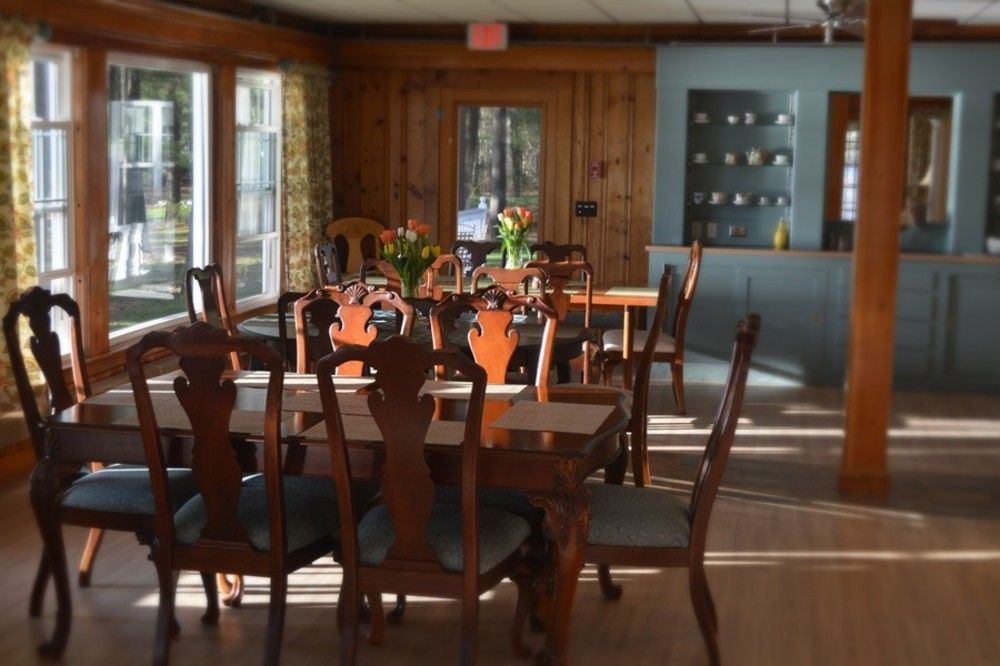 Wolf Cove Inn Poland 외부 사진